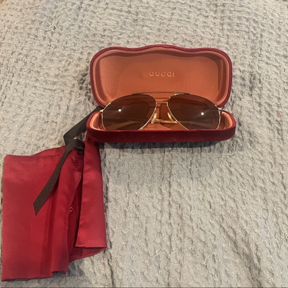 Gucci Burgundy and Gold Aviator Sunglasses - Picture 1 of 3